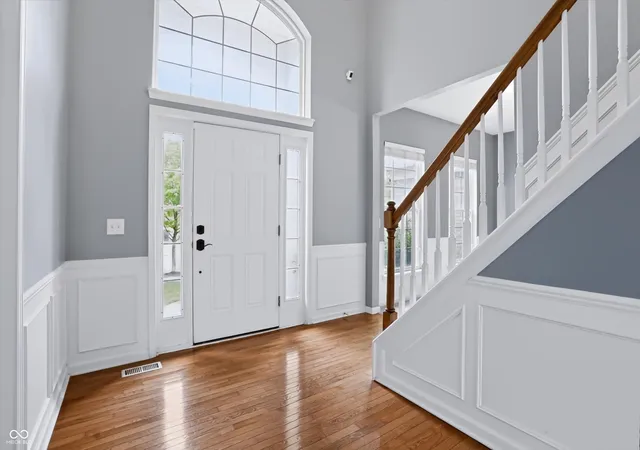Photo 4 of Single family home for sale at 11636 Millbury Dr, Fishers, IN 46037 | MLS# 22116077 | Listing updated on 2026-08-28
