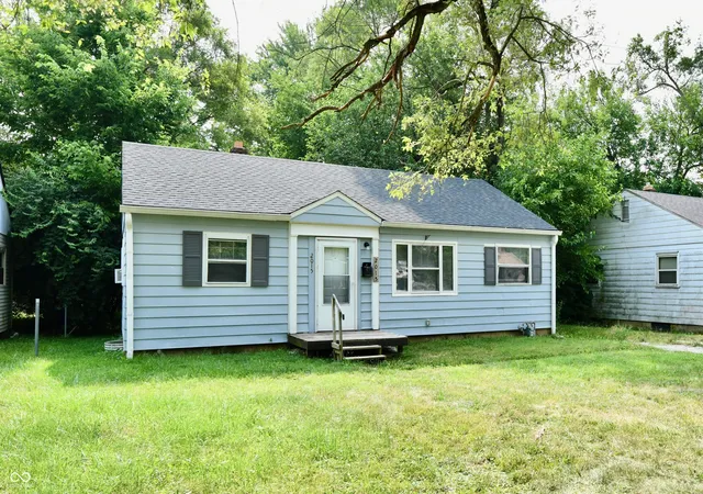 Photo 2 of Single family home for sale at 2015 Medford Ave, Indianapolis, IN 46222 | MLS# 22116084 | Listing updated on 2026-07-29