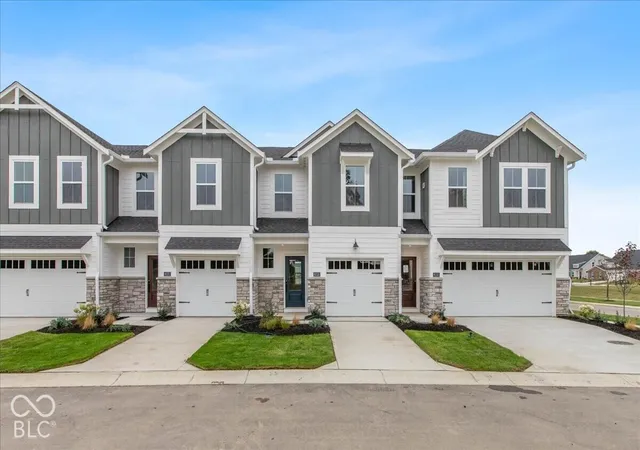 Single family home for sale at 6153 Ml Hl Way, McCordsville, IN 46055 | MLS# 22116096