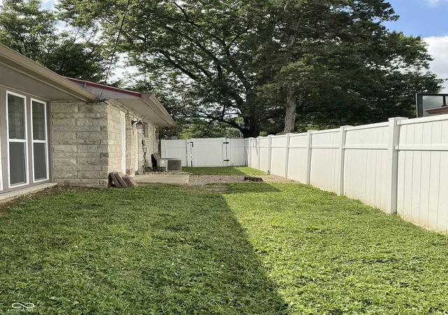 Photo 25 of Single family home for sale at 1816 Randall Ct, Indianapolis, IN 46240 | MLS# 22116138 | Listing updated on 2026-09-02