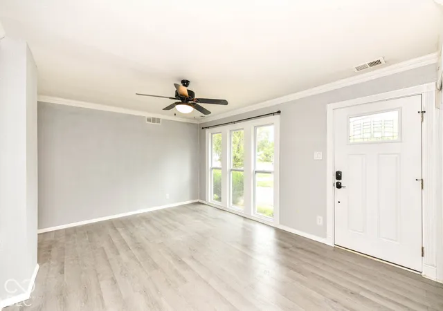 Photo 4 of Single family home for sale at 1816 Randall Ct, Indianapolis, IN 46240 | MLS# 22116138 | Listing updated on 2026-10-31