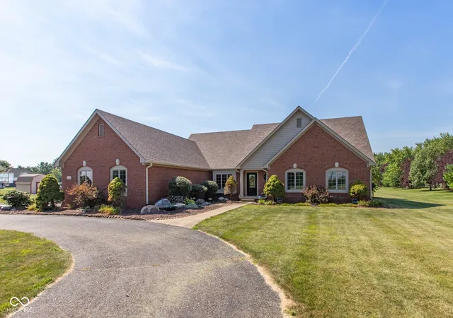 1st image of 5425 E 700 N, Franklin, IN 46131 | MLS# 22116154