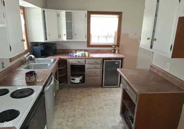 4th image of 110 Roosevelt, Greenfield, IN 46140 | MLS# 22116165