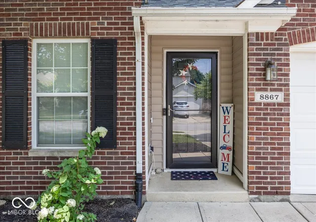 2nd image of 8867 N White Tail Trl, Mc Cordsville, IN 46055 | MLS# 22116166