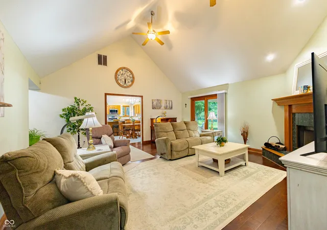 4th image of 4280 Tattersall Dr, Plainfield, IN 46168 | MLS# 22116171