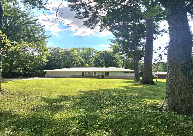 Photo 3 of Single family home for sale at 7440 Griffith Rd, Indianapolis, IN 46227 | MLS# 22116173 | Listing updated on 2026-08-26