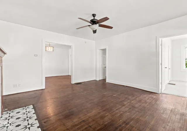 Photo 4 of Sale Pending at 3555-3557 Evergreen Ave, Indianapolis, IN 46205 | MLS# 22116185 | Listing updated on 2026-08-28