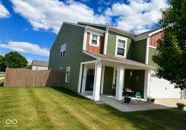 Sale Pending at 902 Olmsted Ct, Shelbyville, IN 46176 | MLS# 22116189 | Listing updated on 2026-08-24