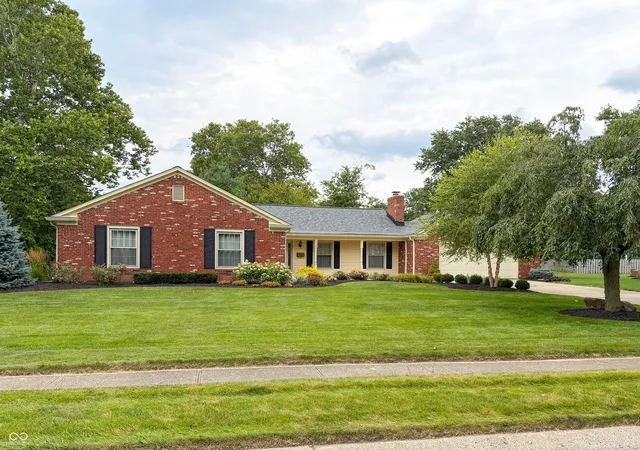 2nd image of 2109 Center Dr, Lebanon, IN 46052 | MLS# 22116190