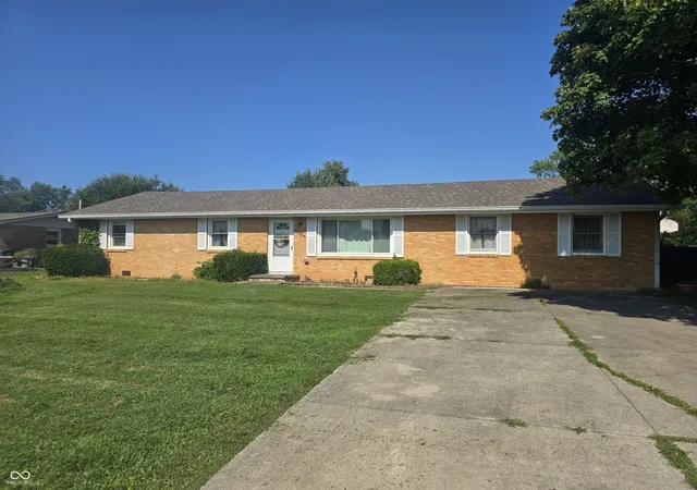 Photo 1 of Single family home for sale at 8925 Walnut St, Taylorsville, IN 47280 | MLS# 22116196 | Listing updated on 2026-09-24