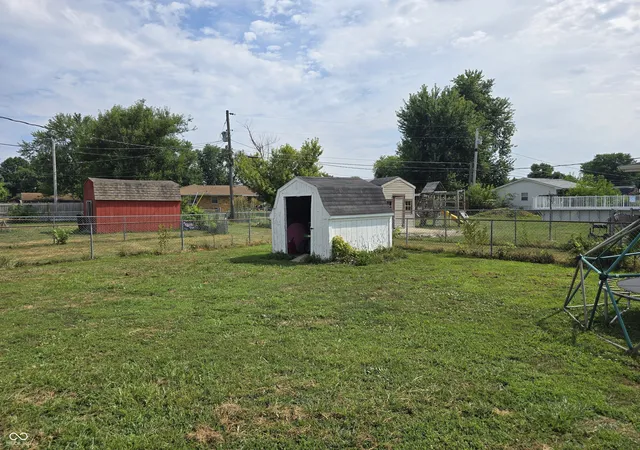 Photo 4 of Single family home for sale at 8925 Walnut St, Taylorsville, IN 47280 | MLS# 22116196 | Listing updated on 2026-09-24