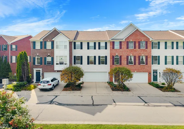 1st image of 11940 Esty Wy, Carmel, IN 46033 | MLS# 22116203