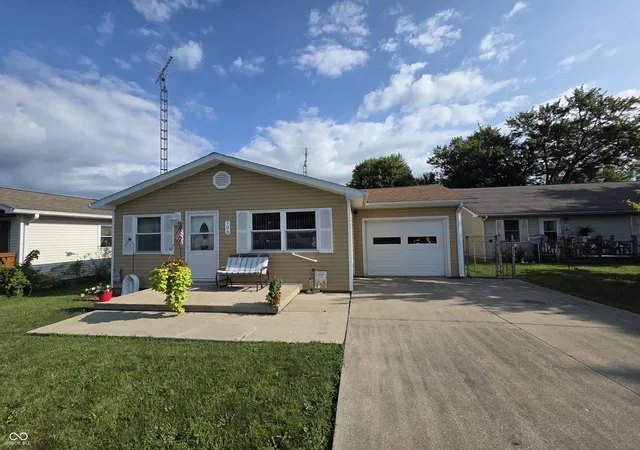 1st image of 708 W Walnut St, Greensburg, IN 47240 | MLS# 22116220