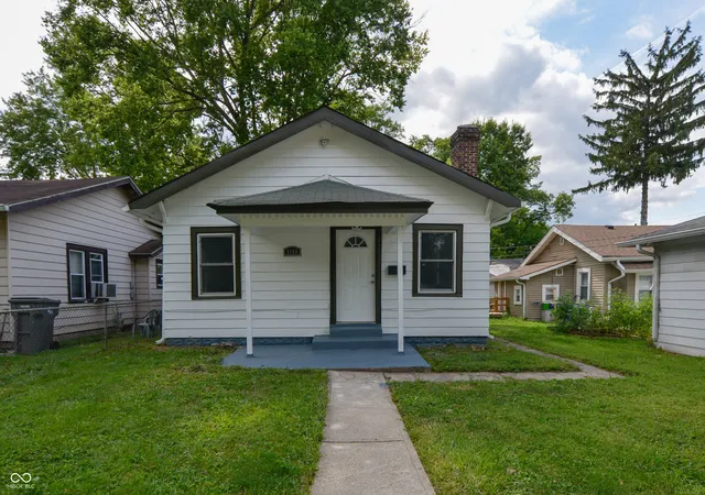 Photo 1 of Single family home for sale at 3148 Indianapolis Ave, Indianapolis, IN 46208 | MLS# 22116264 | Listing updated on 2026-08-13