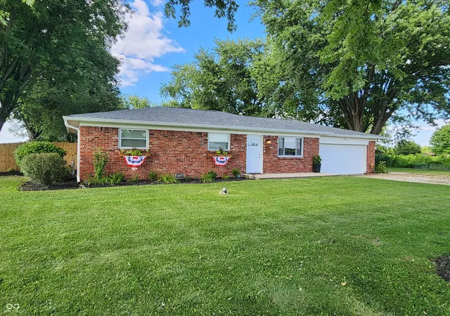 Photo 1 of Single family home for sale at 672 E 1000 North, Fortville, IN 46040 | MLS# 22116308 | Listing updated on 2026-08-29