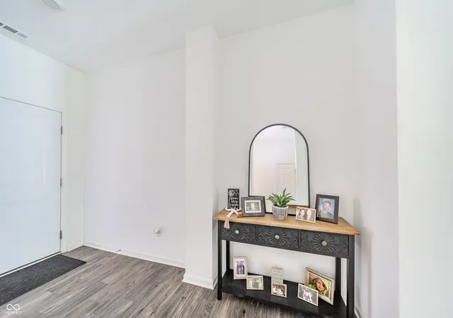 Photo 4 of Single family home for sale at 5714 Terracotta Trce, Mc Cordsville, IN 46055 | MLS# 22116373 | Listing updated on 2026-09-07