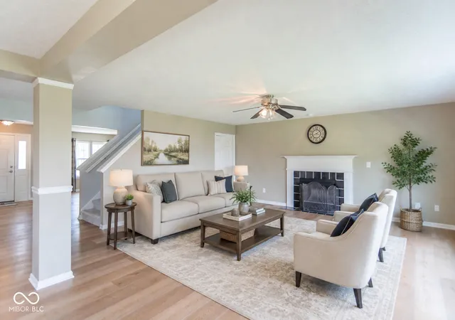 Photo 3 of Single family home for sale at 711 Bluff Crk Dr, Fortville, IN 46040 | MLS# 22116399 | Listing updated on 2026-08-05