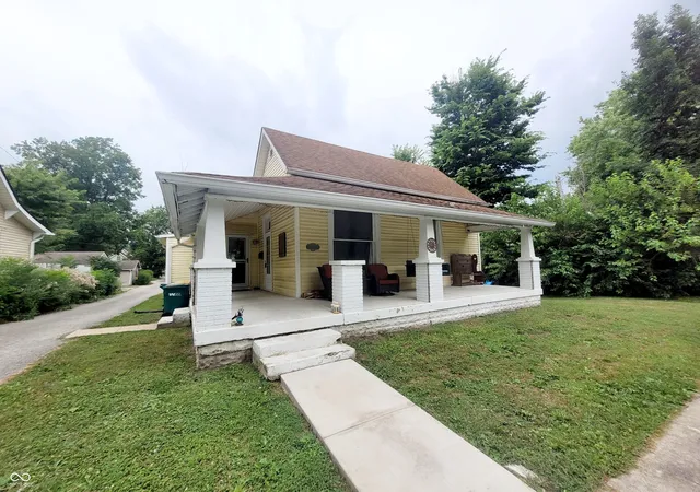 1st image of 232 N East St, Plainfield, IN 46168 | MLS# 22116406
