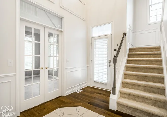 Photo 3 of Single family home for sale at 8156 Heyward Dr, Indianapolis, IN 46250 | MLS# 22116420 | Listing updated on 2026-09-28