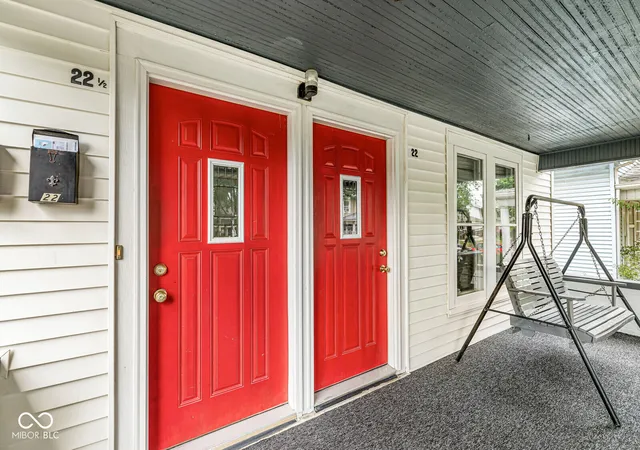 Photo 3 of Sale Pending at 22 N Tremont St, Indianapolis, IN 46222 | MLS# 22116433 | Listing updated on 2026-09-03