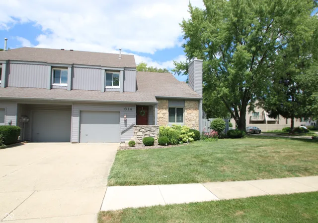 1st image of 614 Conner Creek Dr, Fishers, IN 46038 | MLS# 22116442