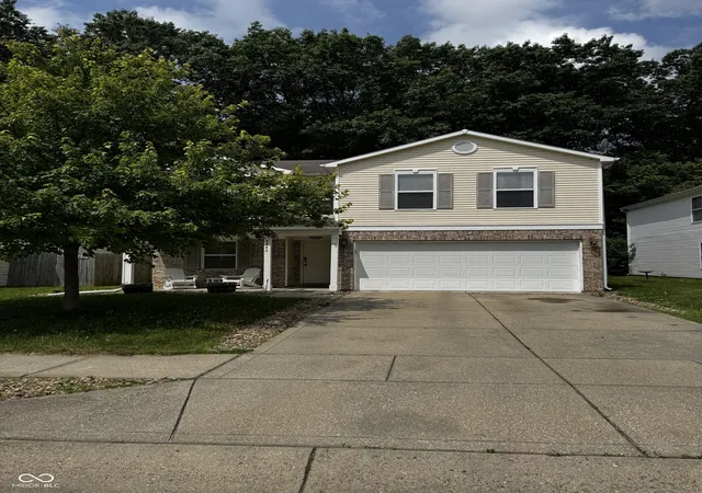 1st image of 8446 Ligonier Dr, Camby, IN 46113 | MLS# 22116448