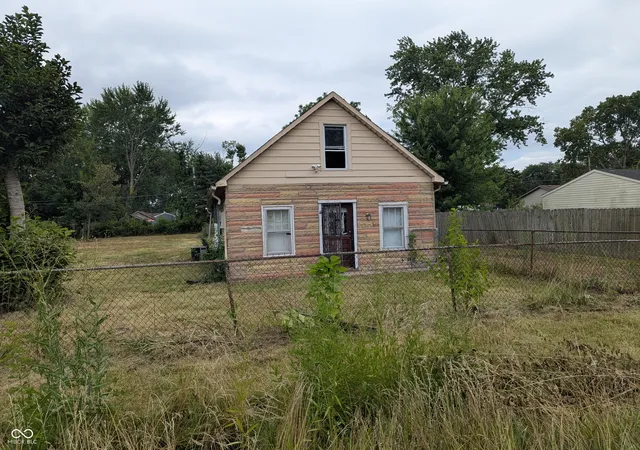 Photo 3 of Single family home for sale at 1035 Westbrook Ave, Indianapolis, IN 46241 | MLS# 22116454 | Listing updated on 2026-08-31