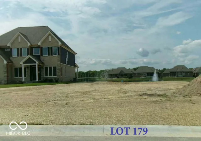 1st image of 4229 Stone Lake Dr, Zionsville, IN 46077 | MLS# 22116467