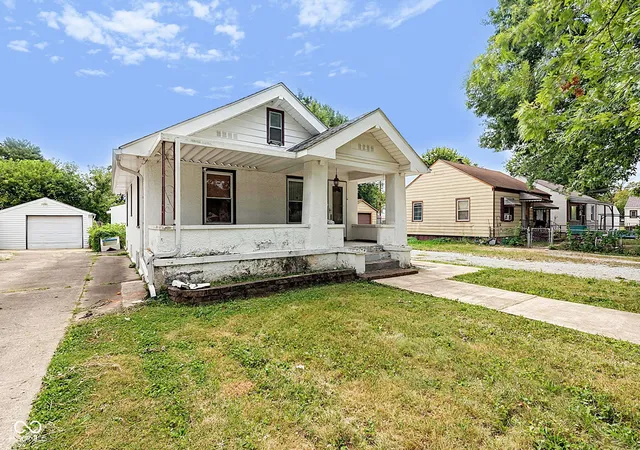 Photo 4 of Single family home for sale at 2731 Denison St, Indianapolis, IN 46241 | MLS# 22116473 | Listing updated on 2026-09-12