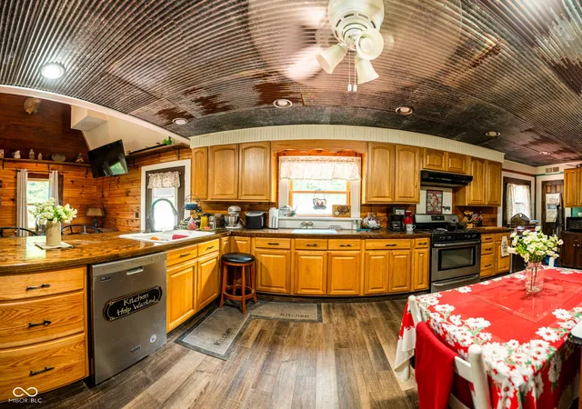 Photo 3 of Single family home for sale at 8541 Buffalo, Poland, IN 47868 | MLS# 22116477 | Listing updated on 2026-09-01