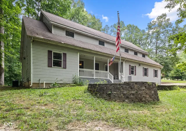 Photo 3 of Sale Pending at 10580 S State Rd 243, Cloverdale, IN 46120 | MLS# 22116485 | Listing updated on 2026-09-26