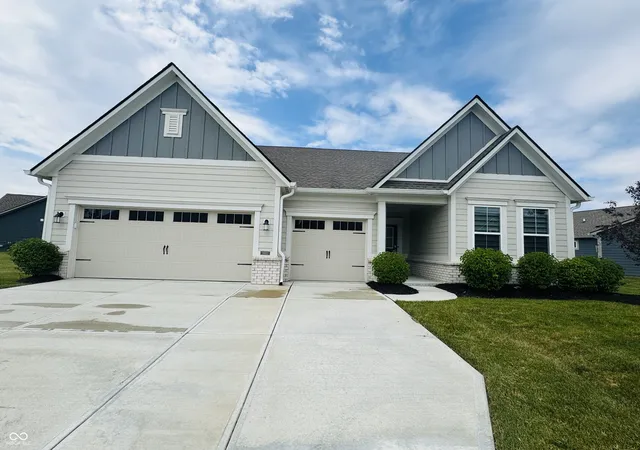 1st image of 9680 Holborn Ave, Mc Cordsville, IN 46055 | MLS# 22116494