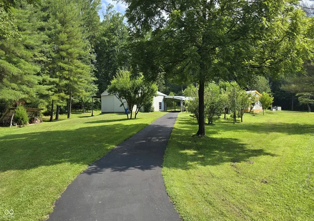 Photo 3 of Single family home for sale at 6013 N 933 West, Deputy, IN 47230 | MLS# 22116500 | Listing updated on 2026-07-28