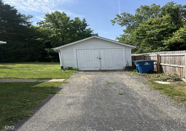 15th image of 124 W Berry St, Greencastle, IN 46135 | MLS# 22116504