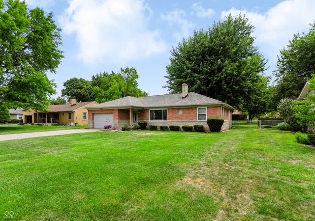Photo 4 of Single family home for sale at 1021 N Mitchner Ave, Indianapolis, IN 46219 | MLS# 22116508 | Listing updated on 2026-08-31