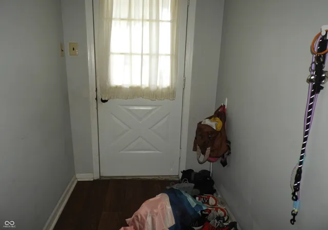 Photo 2 of Single family home for sale at 803 Vine St, New Castle, IN 47362 | MLS# 22116514 | Listing updated on 2026-09-21