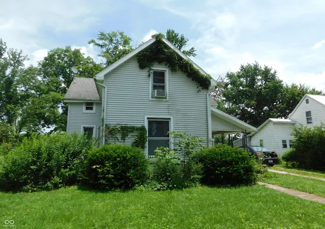 1st image of 2714 S Linn St, Crawfordsville, IN 47933 | MLS# 22116517