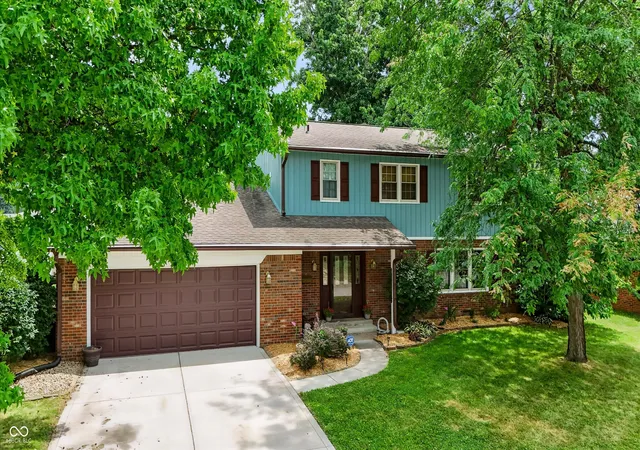 2nd image of 425 Southmore St, Plainfield, IN 46168 | MLS# 22116540