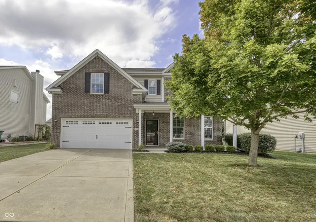 Photo 2 of Single family home for sale at 18184 Sadie Ln, Westfield, IN 46062 | MLS# 22116554 | Listing updated on 2026-09-21