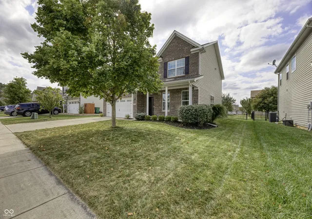 Photo 3 of Single family home for sale at 18184 Sadie Ln, Westfield, IN 46062 | MLS# 22116554 | Listing updated on 2026-09-21
