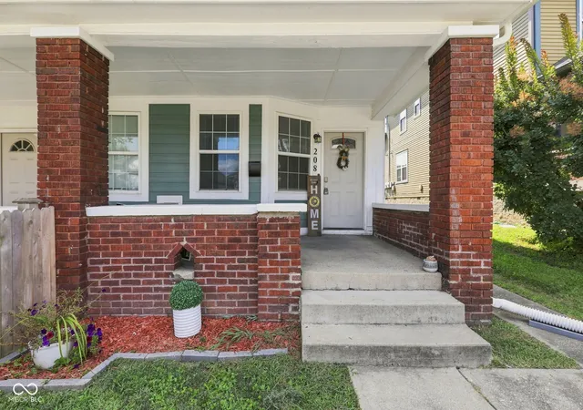 5th image of 208 N Randolph St, Indianapolis, IN 46201 | MLS# 22116566