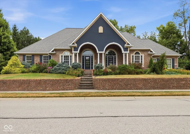 2nd image of 677 Foxboro Dr, Avon, IN 46123 | MLS# 22116576