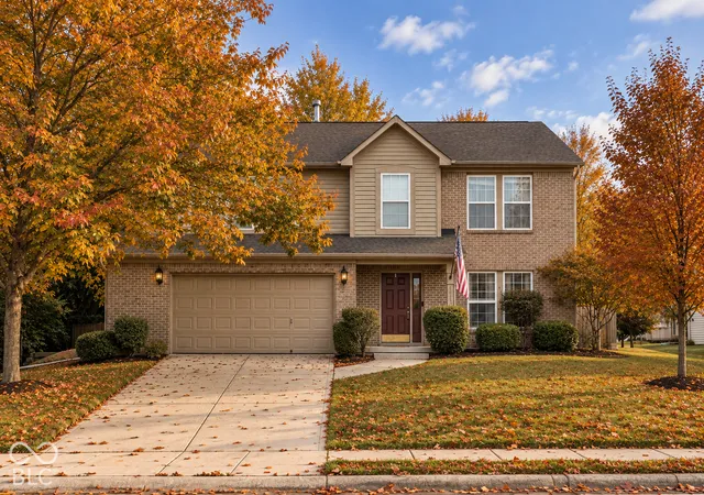 Photo 1 of Single family home for sale at 4254 Princeton Park, Columbus, IN 47201 | MLS# 22116585 | Listing updated on 2026-10-24