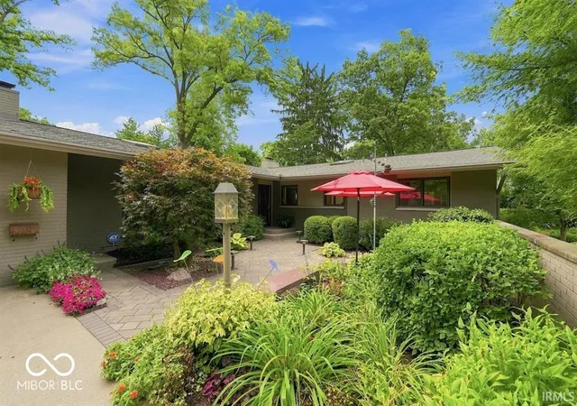 1st image of 411 N Wildwood Ln, Muncie, IN 47304 | MLS# 22116596