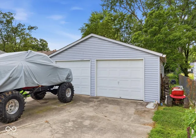 3rd image of 102 W Main St, Fairland, IN 46126 | MLS# 22116602