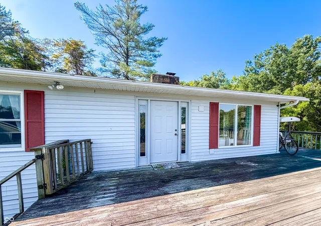 1st image of 544 Park Ln, Nashville, IN 47448 | MLS# 22116619