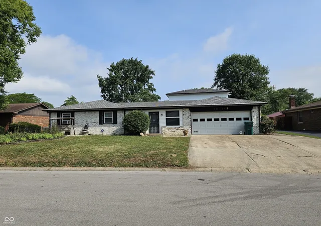 1st image of 10442 Norman, Brownsburg, IN 46112 | MLS# 22116629