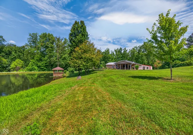 3rd image of 7351 Homestead Rd, Morgantown, IN 46160 | MLS# 22116630