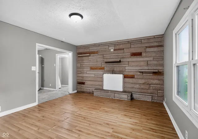 Photo 3 of Single family home for sale at 3 Fay Ct, Indianapolis, IN 46226 | MLS# 22116631 | Listing updated on 2026-09-17