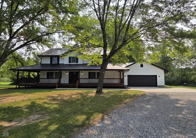 Photo 1 of Single family home for sale at 4505 Salt Crk Rd, Nashville, IN 47448 | MLS# 22116632 | Listing updated on 2026-07-27